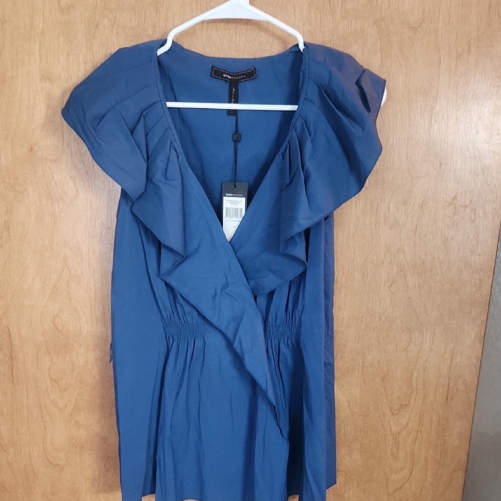 BCBG max Azaria Ruffled/pleated Tank